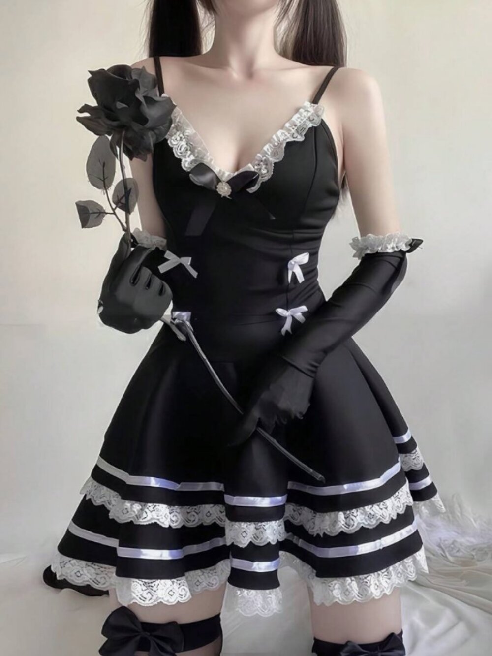 NWT Gothic Lolita Tiered Lace Bow Maid Mini Dress Hourglass Silhouette